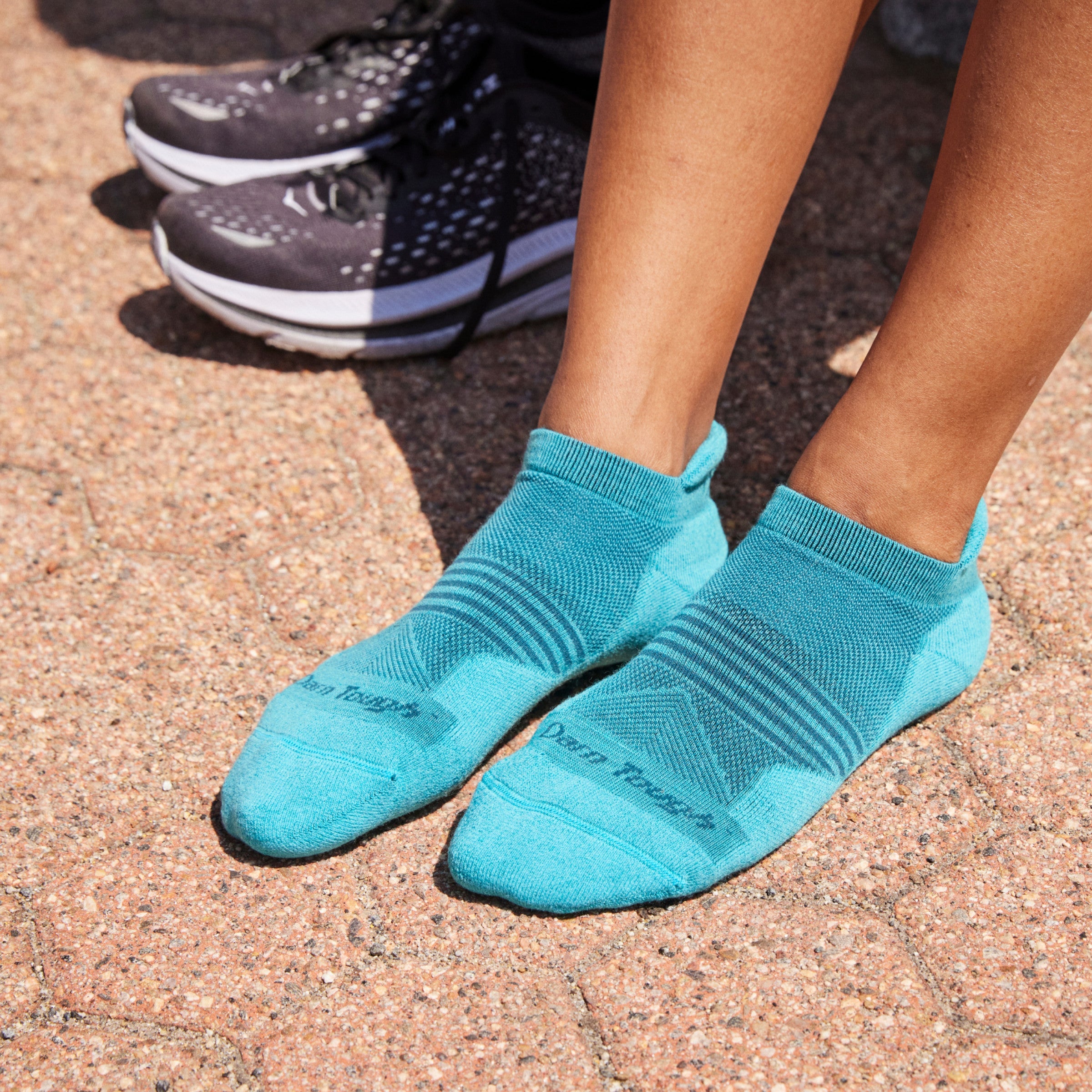 Women's Element No Show Tab Lightweight Running Socks