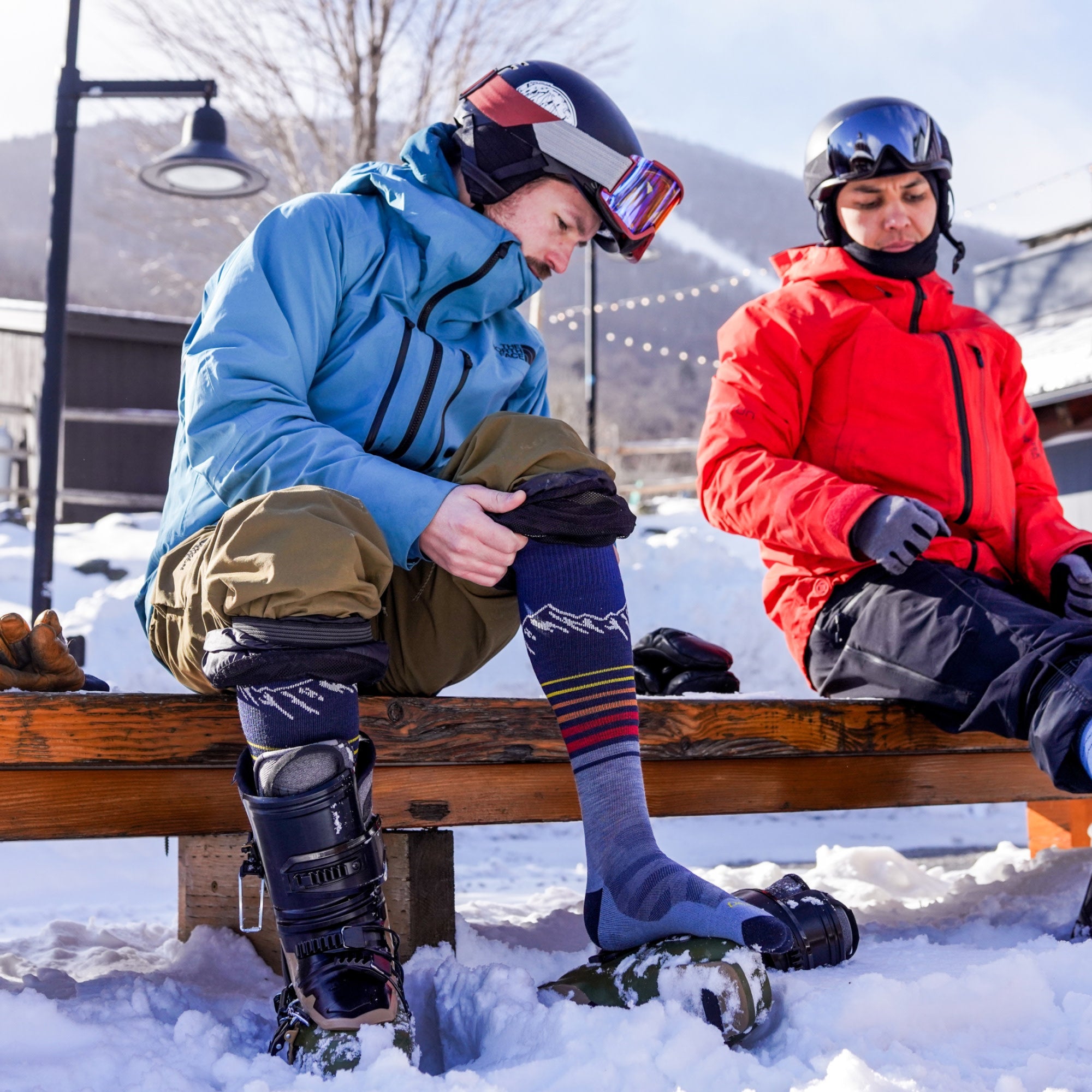 Men's Steep Lines Over-the-Calf Lightweight Ski & Snowboard Socks